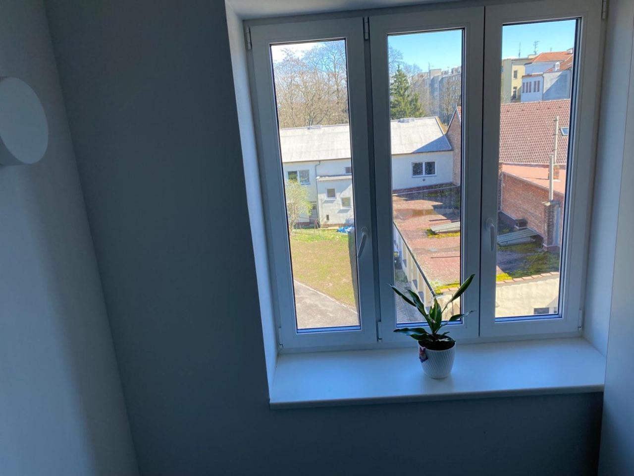 Perla Hradce 101 Apartamento Hradec Králové Exterior foto