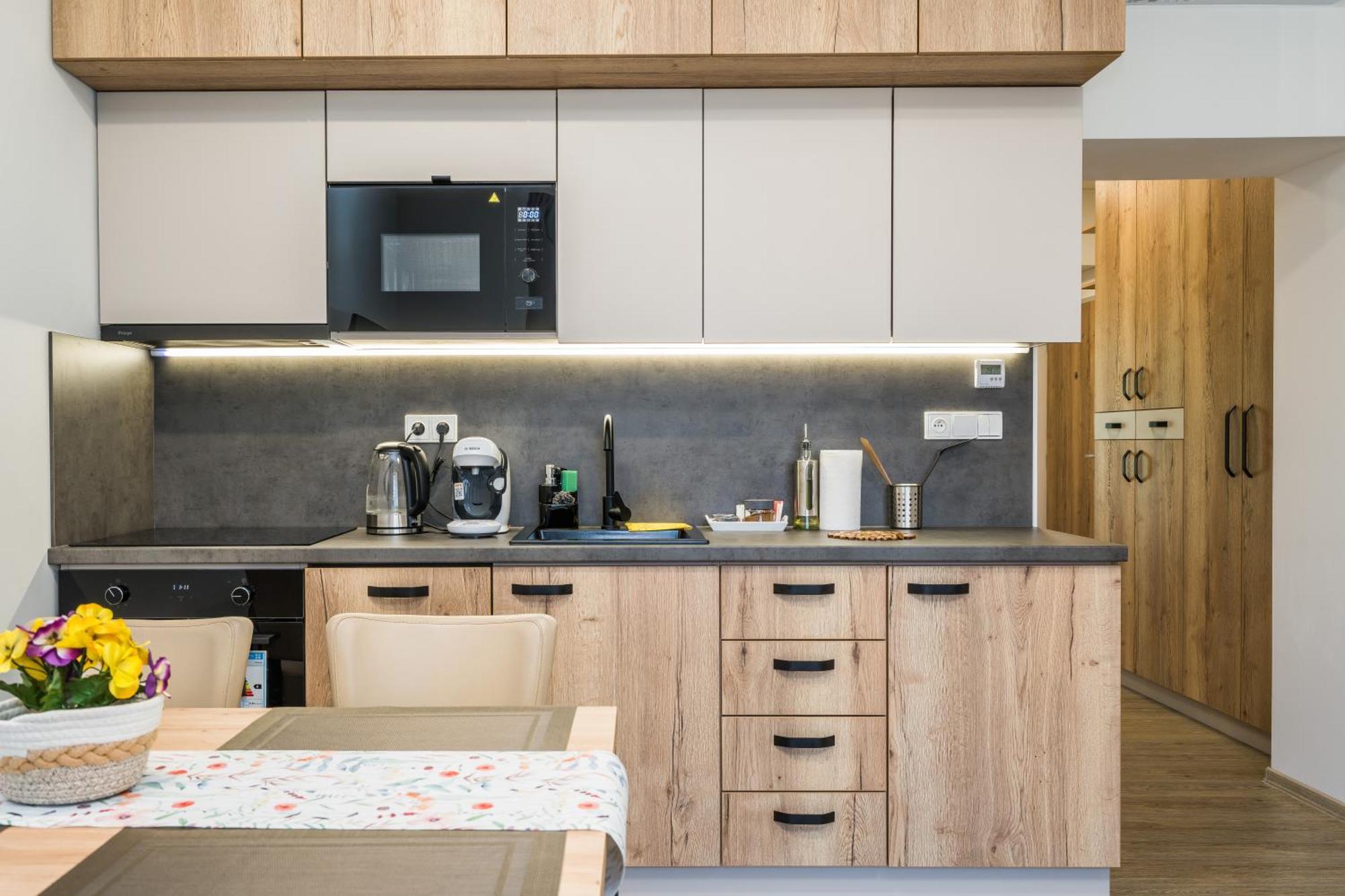 Perla Hradce 101 Apartamento Hradec Králové Exterior foto