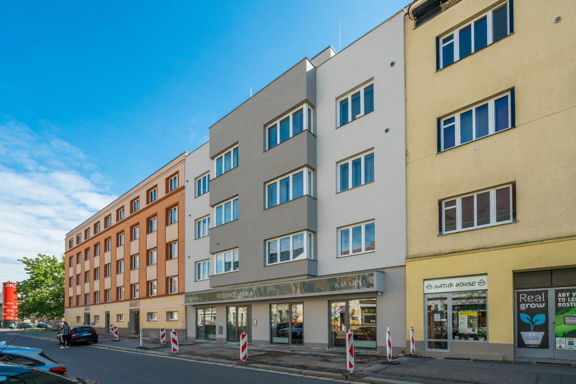Perla Hradce 101 Apartamento Hradec Králové Exterior foto